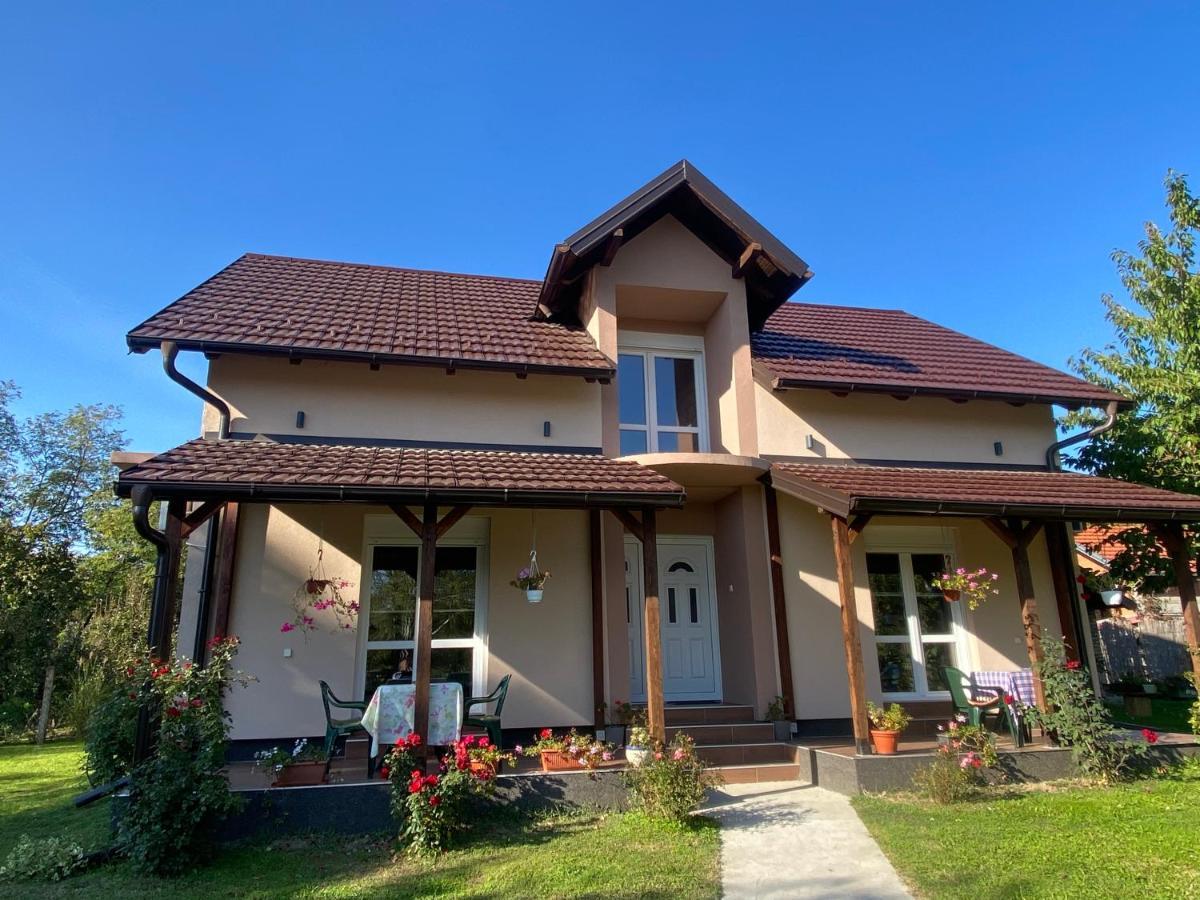 Kod Cika Brke Apartment Vrdnik Luaran gambar